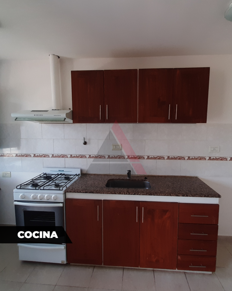 VENTA EN BLOQUE DE 3 DEPARTAMENTOS - CORRIENTES Y SAN ANTONIO - NEUQUEN CAPITAL