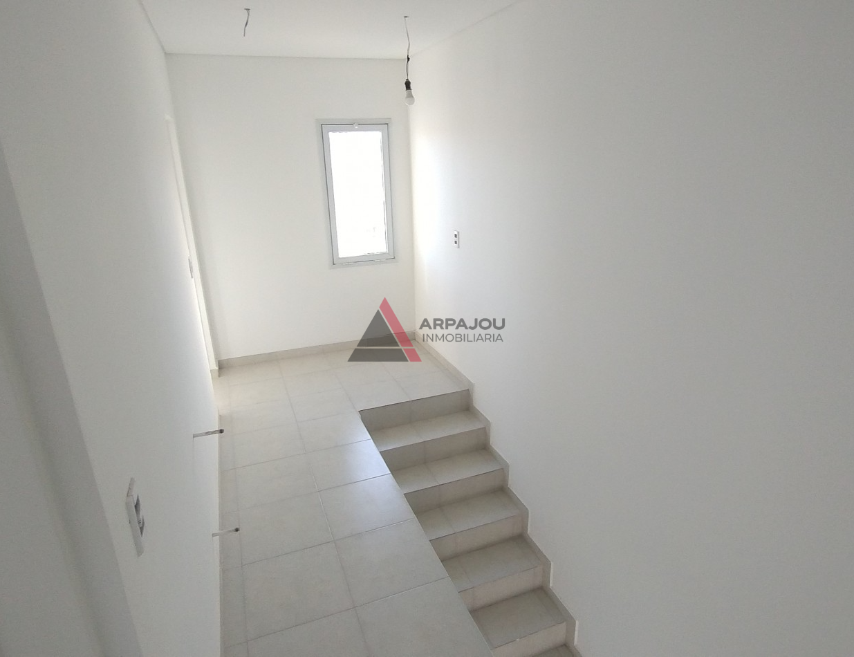 DUPLEX 2 DORM - BARRIO CINCO SOLES - PLOTTIER