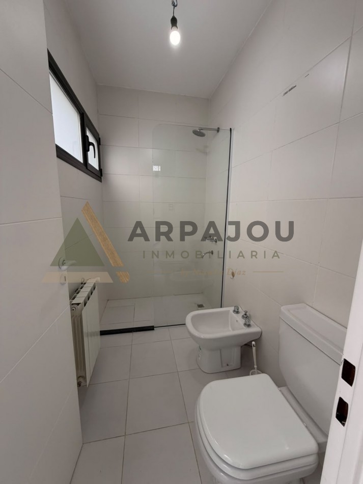 ALQUILER DUPLEX 2 DORM - SANTA ANGELA - CENTENARIO