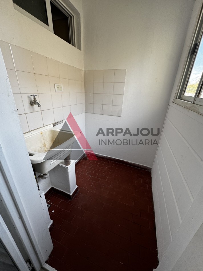 DEPTO 3 DORM - CHILE Y AV. OLASCOAGA - NEUQUEN CAPITAL