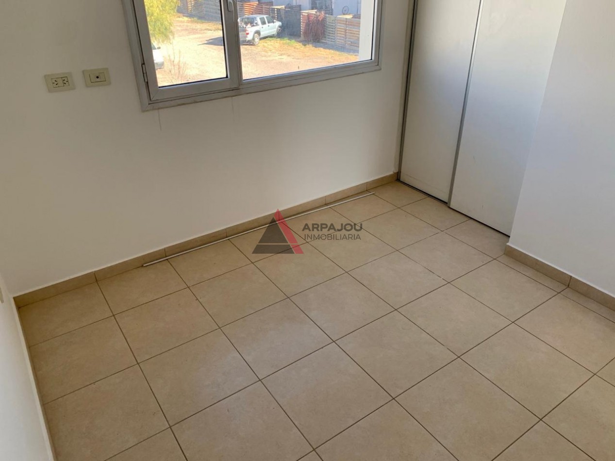 DUPLEX 2 DORM - BARRIO ASPA - FERNANDEZ ORO