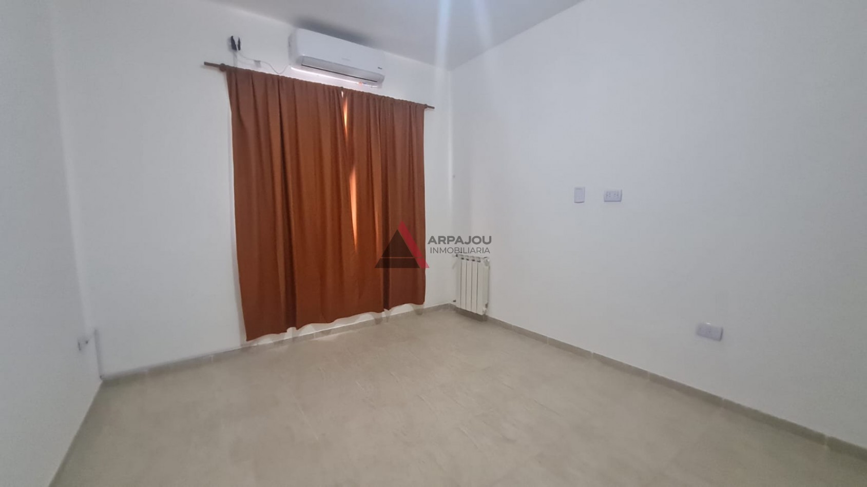 DUPLEX 2 DORM - BARRIO PERTICONE - CENTENARIO