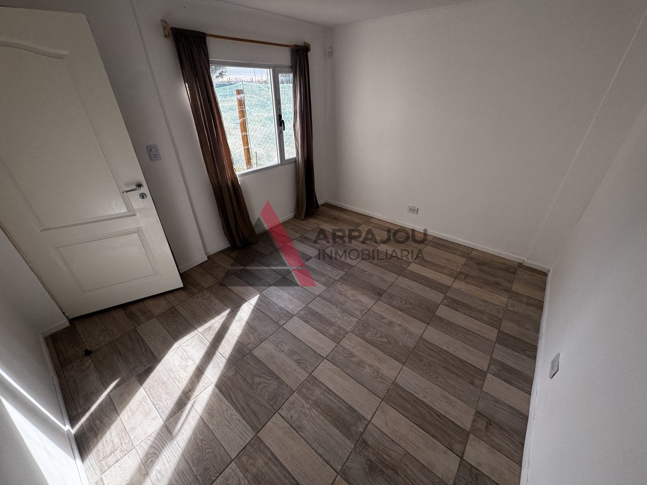 CASA 2 DORM - BARRIO VIENTOS DEL SUR - PLOTTIER
