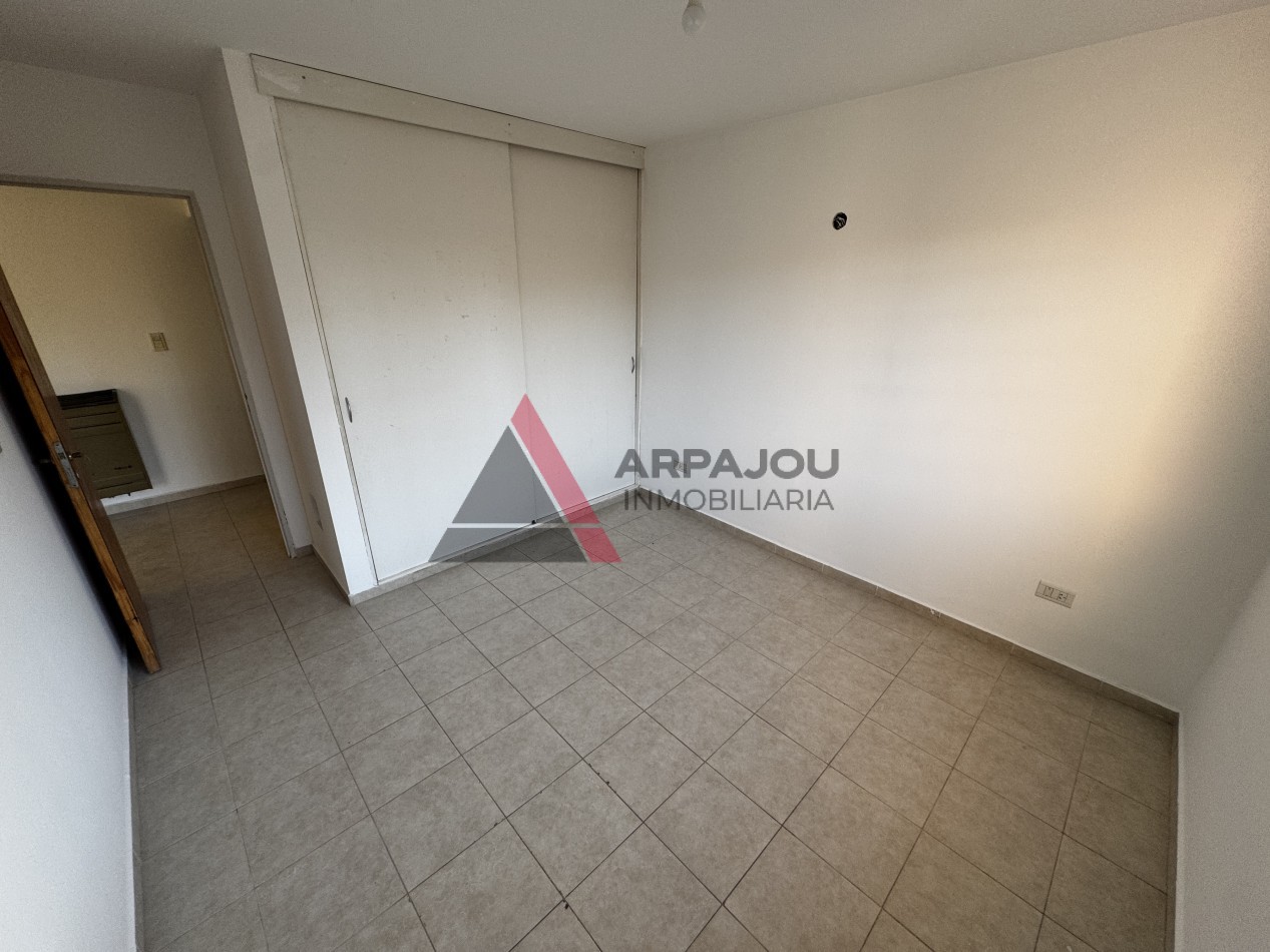 DEPTO 2 DORM - CORRIENTES Y SAN ANTONIO - NEUQUEN