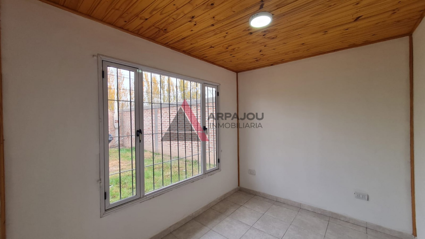 CASA 2 DORM - AV. SAN MARTIN - PLOTTIER