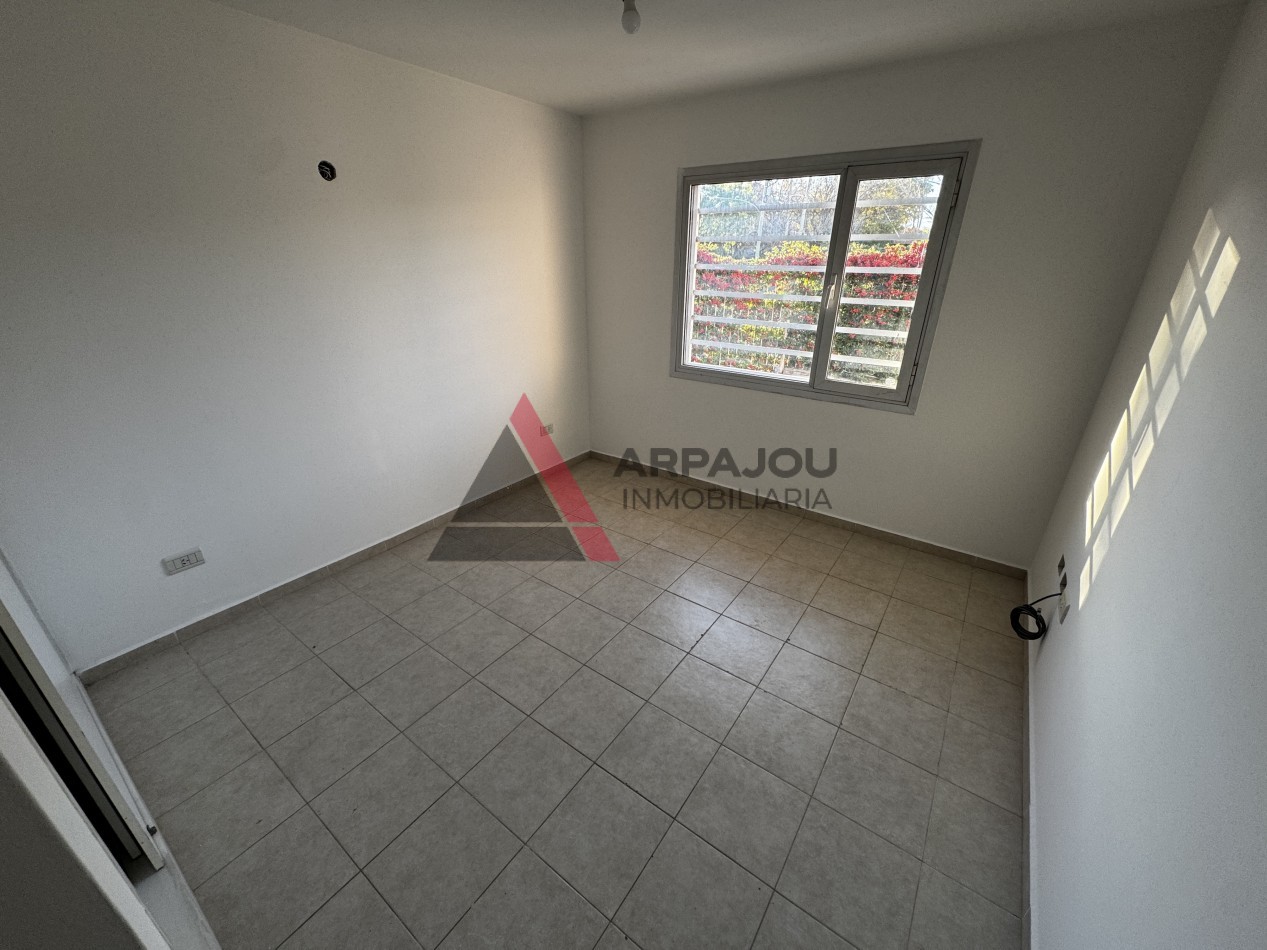 DEPTO 2 DORM - CORRIENTES Y SAN ANTONIO - NEUQUEN