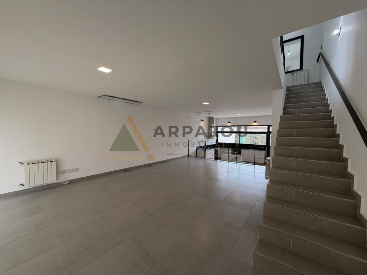 ALQUILER DUPLEX 2 DORM - SANTA ANGELA - CENTENARIO