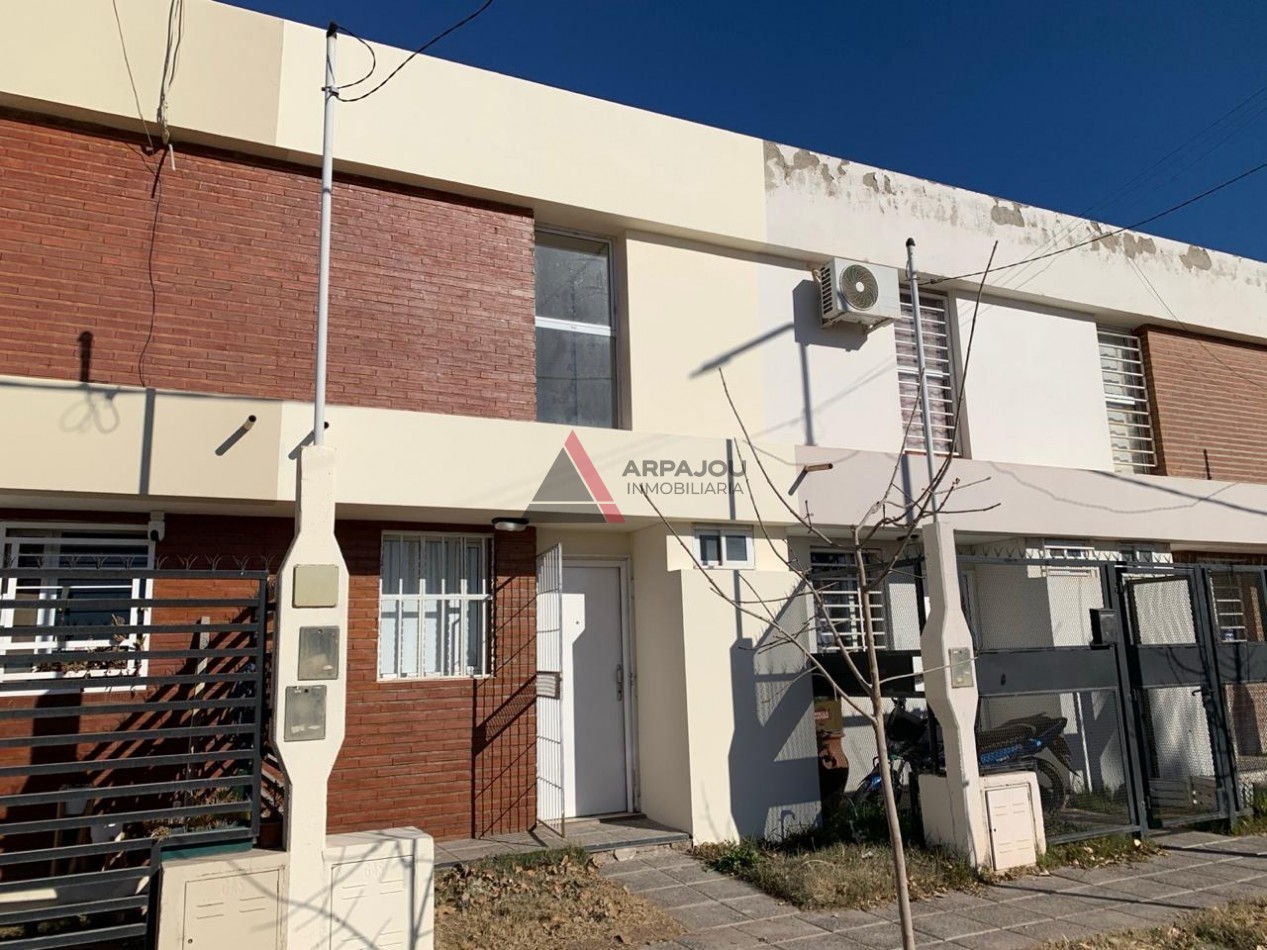 DUPLEX 2 DORM - BARRIO ASPA - FERNANDEZ ORO