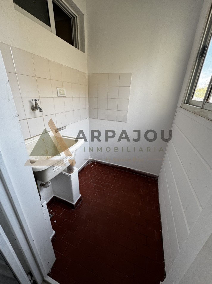DEPTO 3 DORM - CHILE Y AV. OLASCOAGA - NEUQUEN CAPITAL