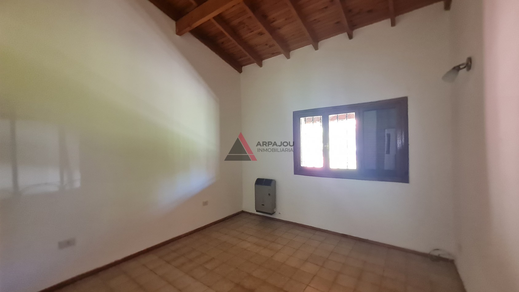 CASA 4 DORM - FORMOSA 900 - NEUQUEN CAPITAL