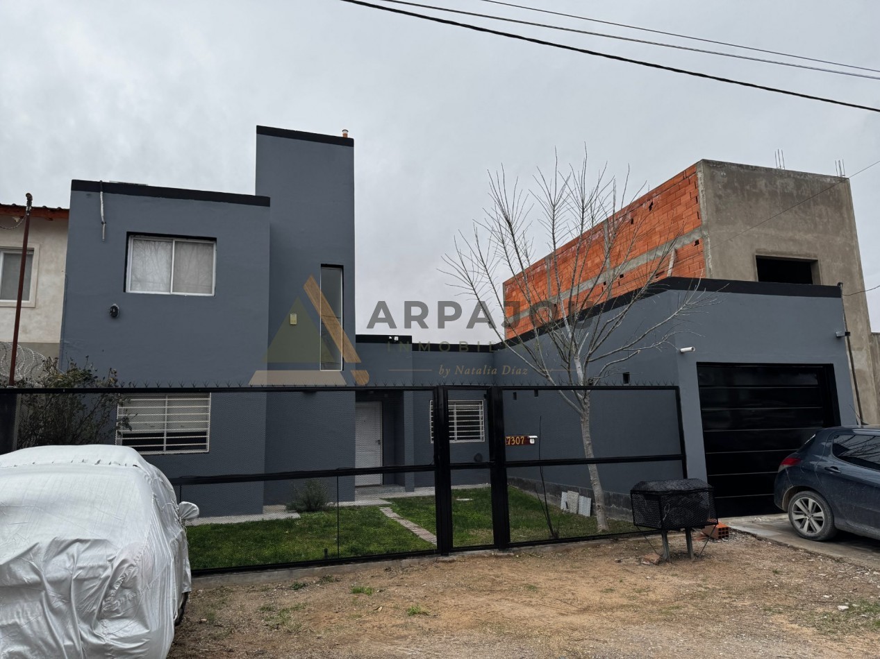 CASA 3 DORM - LAS LILAS - PLOTTIER