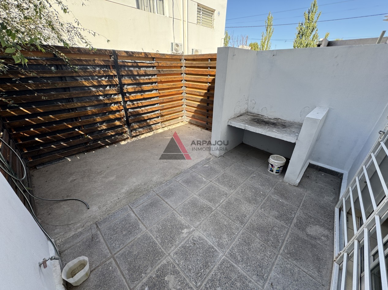 DUPLEX 2 DORM - BARRIO ASPA - CENTENARIO