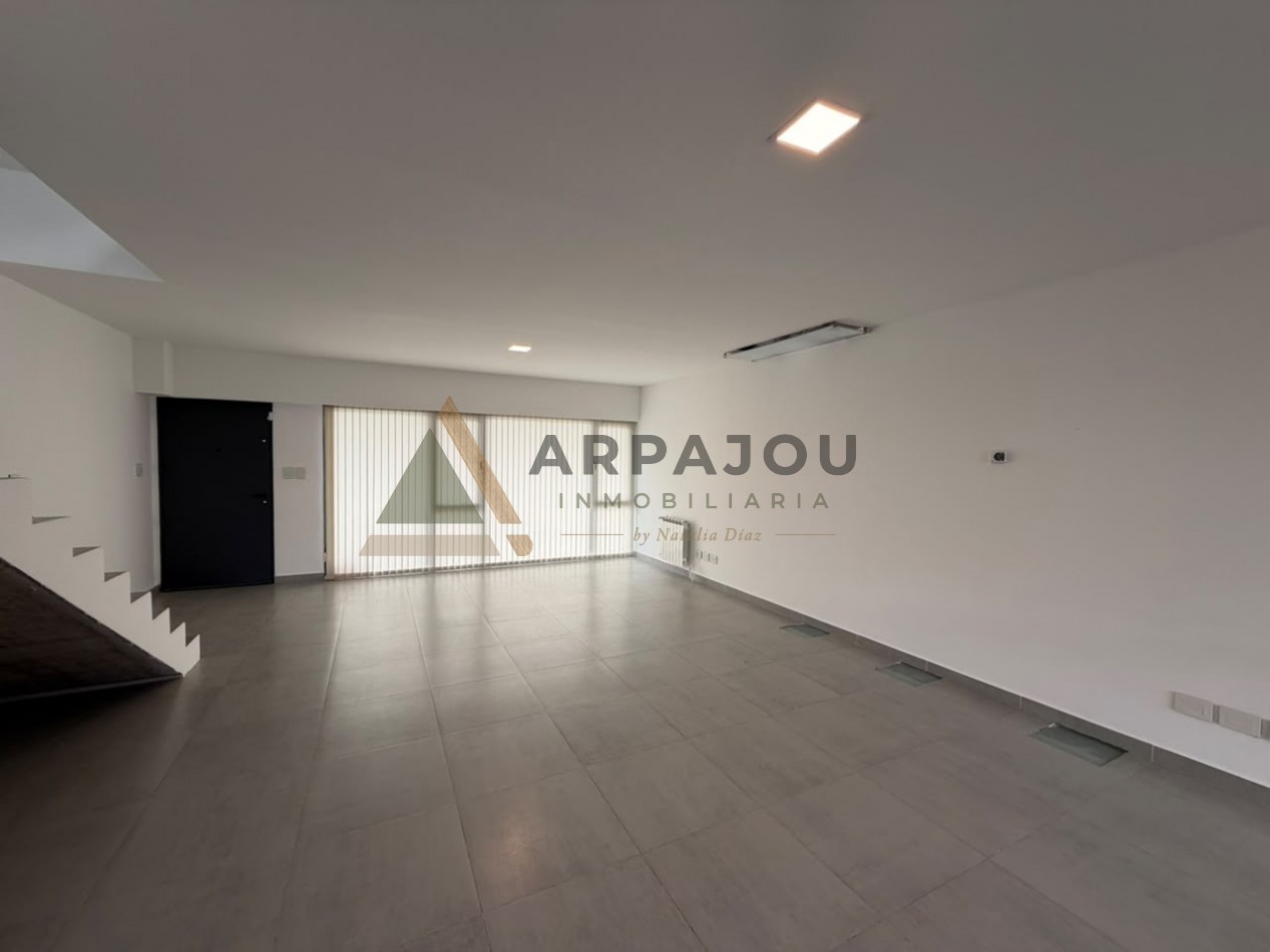 ALQUILER DUPLEX 2 DORM - SANTA ANGELA - CENTENARIO