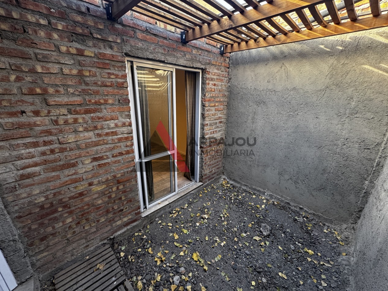 CASA 2 DORM - BARRIO VIENTOS DEL SUR - PLOTTIER