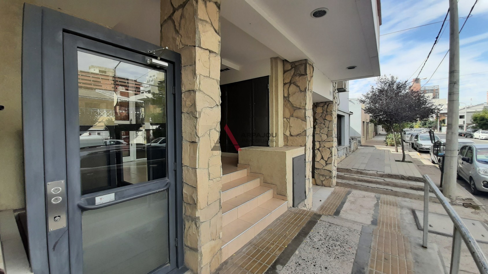 DEPTO AMOBLADO 1 DORM - ROCA 670 - NEUQUEN