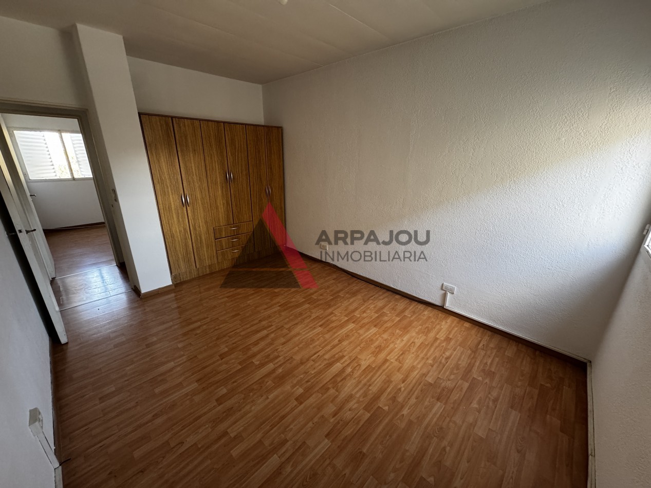 DEPTO 3 DORM - CHILE Y AV. OLASCOAGA - NEUQUEN CAPITAL