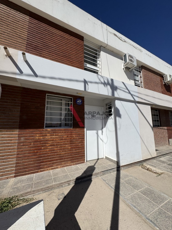 DUPLEX 2 DORM - BARRIO ASPA - CENTENARIO