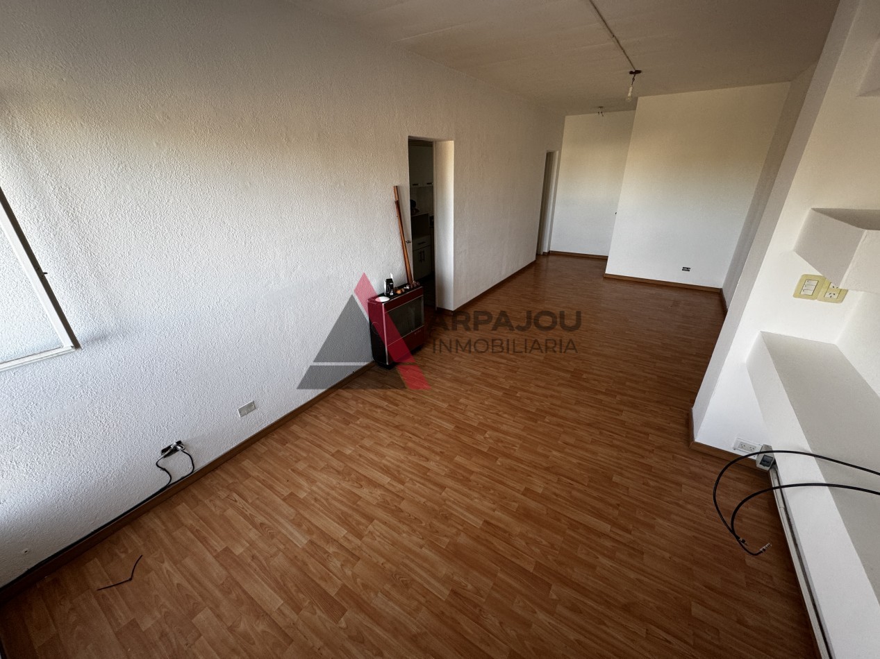 DEPTO 3 DORM - CHILE Y AV. OLASCOAGA - NEUQUEN CAPITAL