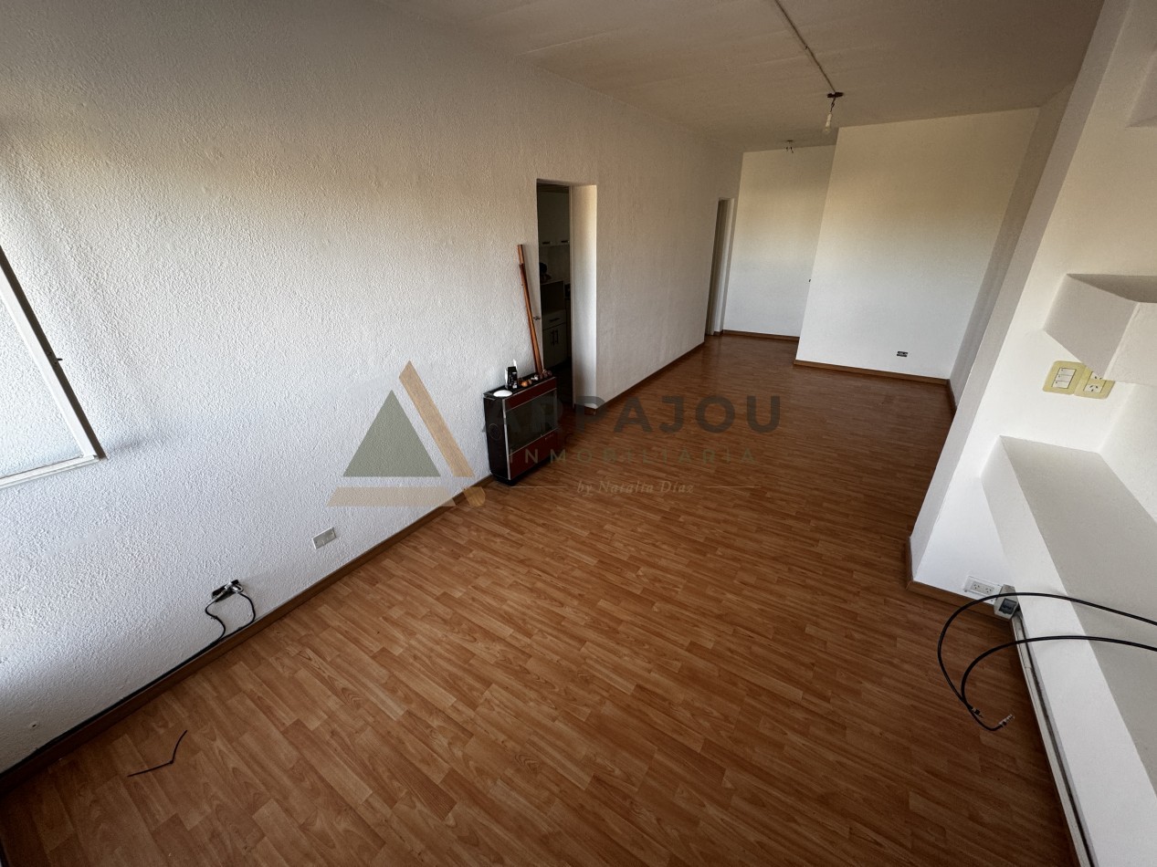 DEPTO 3 DORM - CHILE Y AV. OLASCOAGA - NEUQUEN CAPITAL
