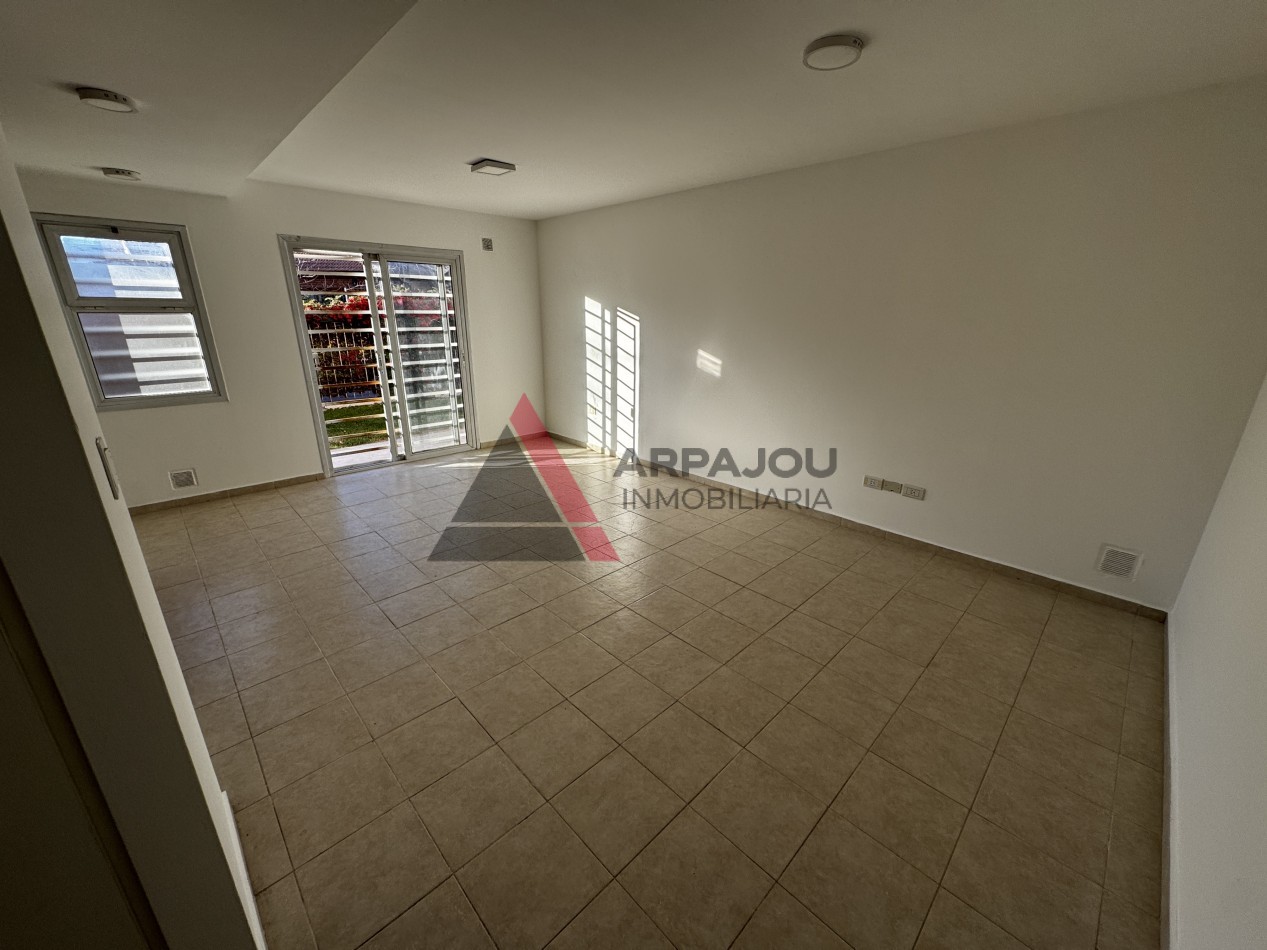 DEPTO 2 DORM - CORRIENTES Y SAN ANTONIO - NEUQUEN