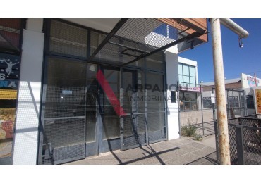 LOCAL COMERCIAL - AV. DEL TRABAJO 2720 - PLOTTIER