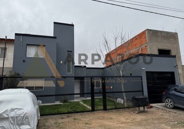 CASA 3 DORM - LAS LILAS - PLOTTIER